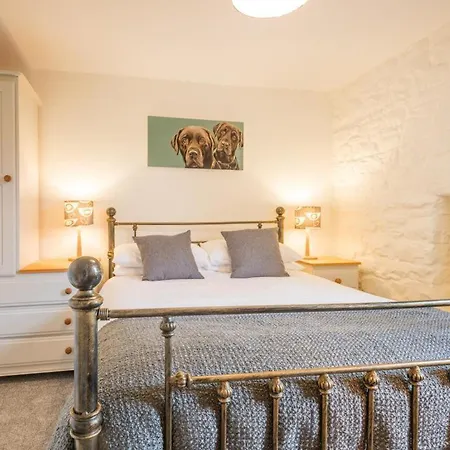 3 Bed In Eden Valley Sz400