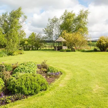 3 Bed In Eden Valley Sz400
